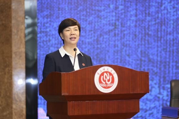 beat365在线体育官网登录入口党委书记张艳致辞。伍向前摄